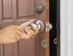 Community Locksmith Store Lynn, MA 781-203-8016 Community Locksmith Store Lynn, MA 781-203-8016 - locks-change